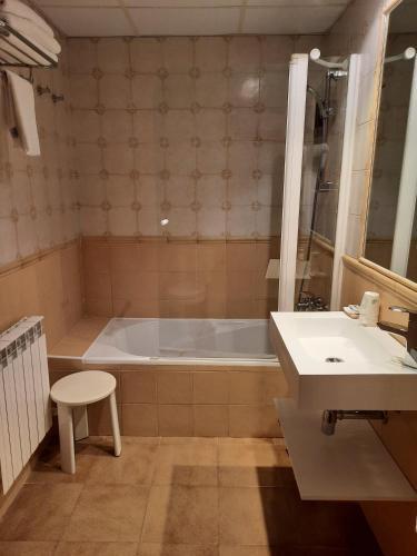 Foto del baño de Hotel Casa Escolano