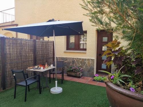 Foto del exterior de Cal Music B&amp;amp;B