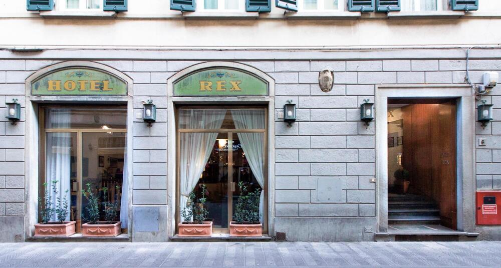 Foto del exterior de Hotel Rex