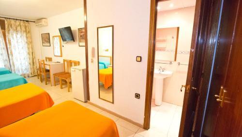Foto del baño de Hostal Lizana 2