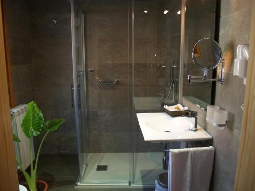 Foto del baño de Hotel L&amp;#039;Aüt