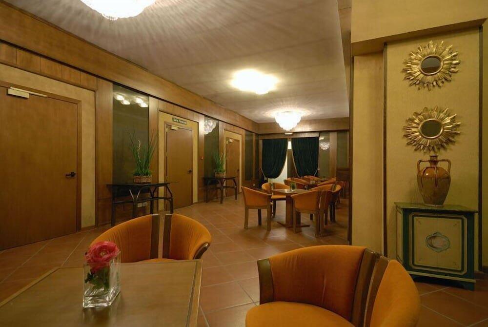 Foto de restauración de Hotel Delta Florence