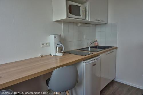 Foto de una habitación de Queen Serenity Hotel
