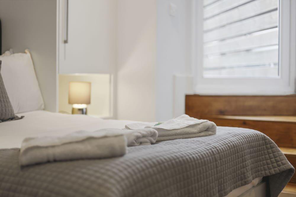 Room – Executive Apartments in Central London with WiFi