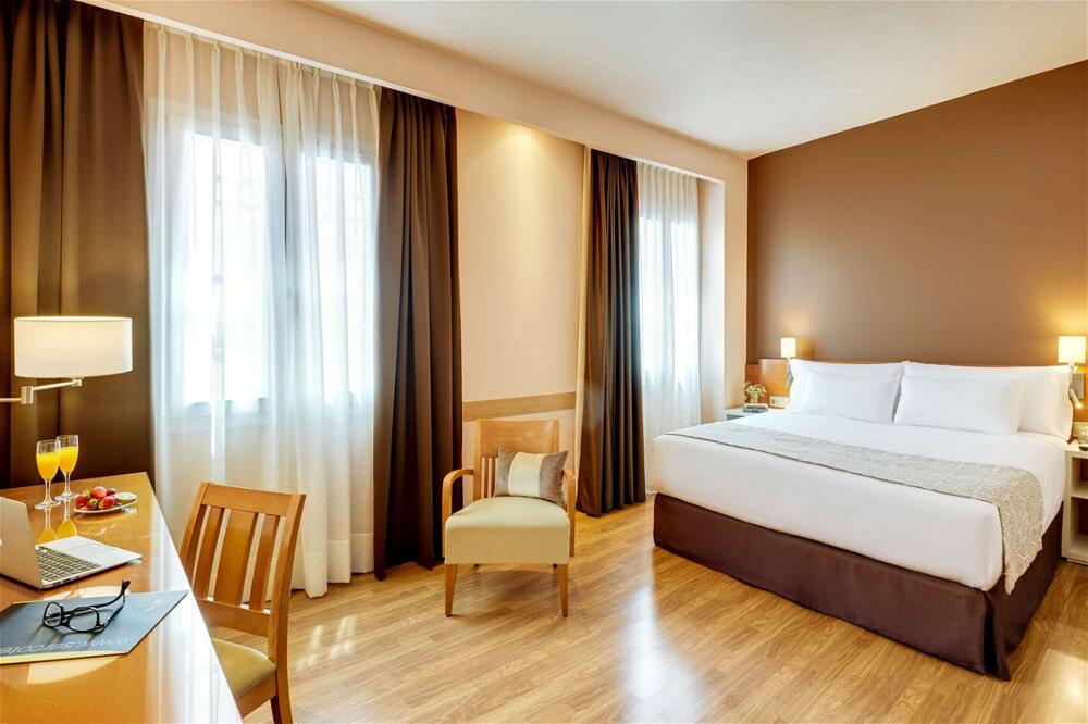 Foto de una habitación de Hotel Sercotel Alcalá 611