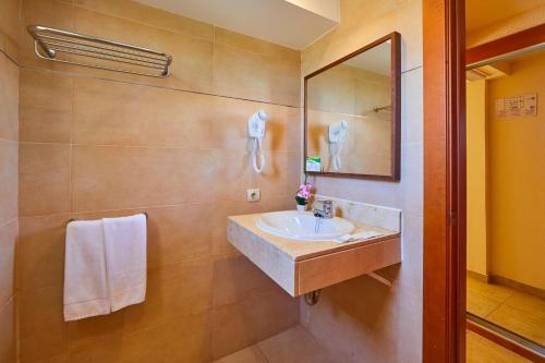 Foto del baño de Hotel MLL Palma Bay Club Resort