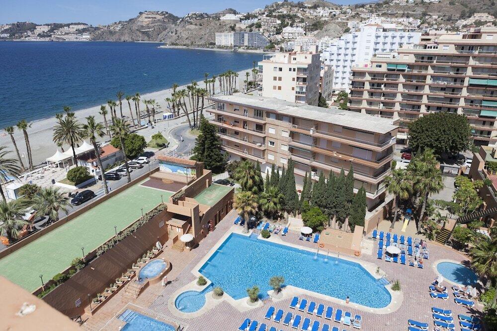 Foto del exterior de Ibersol Almuñecar Beach &amp;amp; Spa Hotel