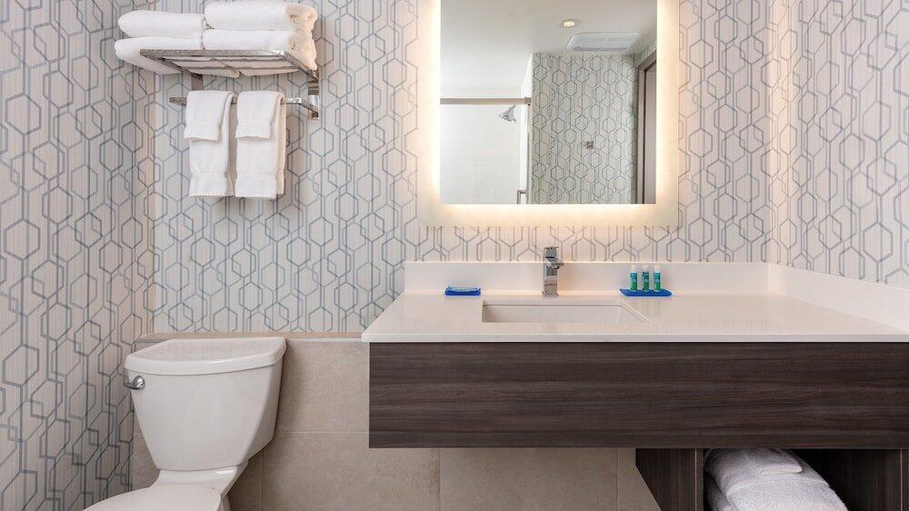 Foto del baño de Holiday Inn Express Quebec City-Sainte Foy, an IHG Hotel