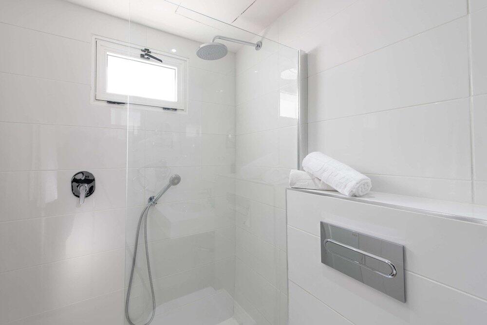 Foto del baño de Hotel THB Flora