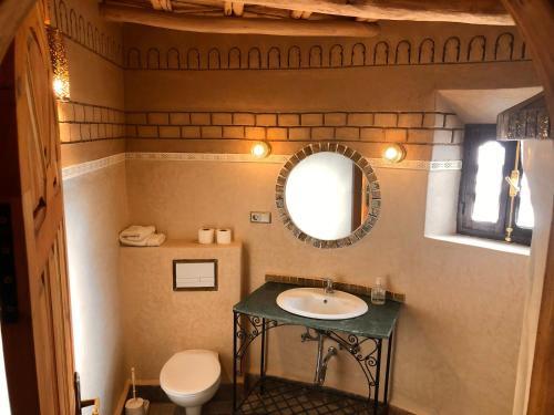 Bathroom – Kasbah Hotel Ait Omar