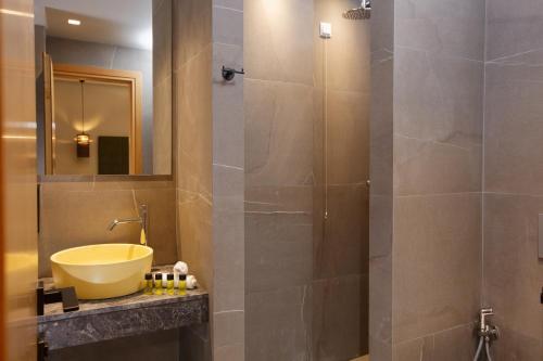 Foto del baño de Palmera Beach Hotel &amp;amp; Spa - Adults Only