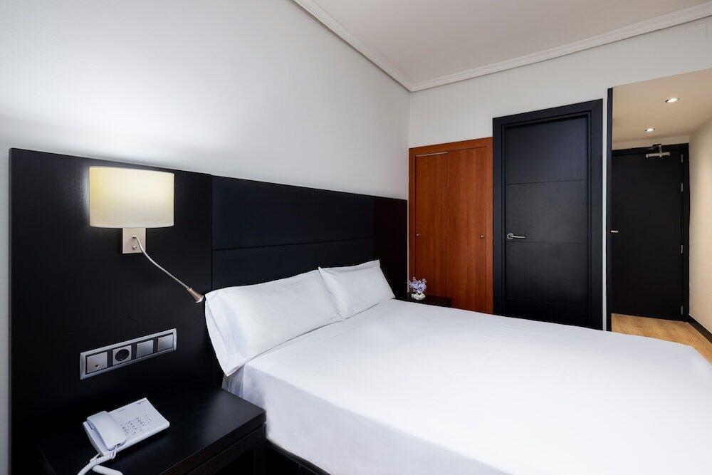 Foto de una habitación de Hotel Virgen de los Reyes