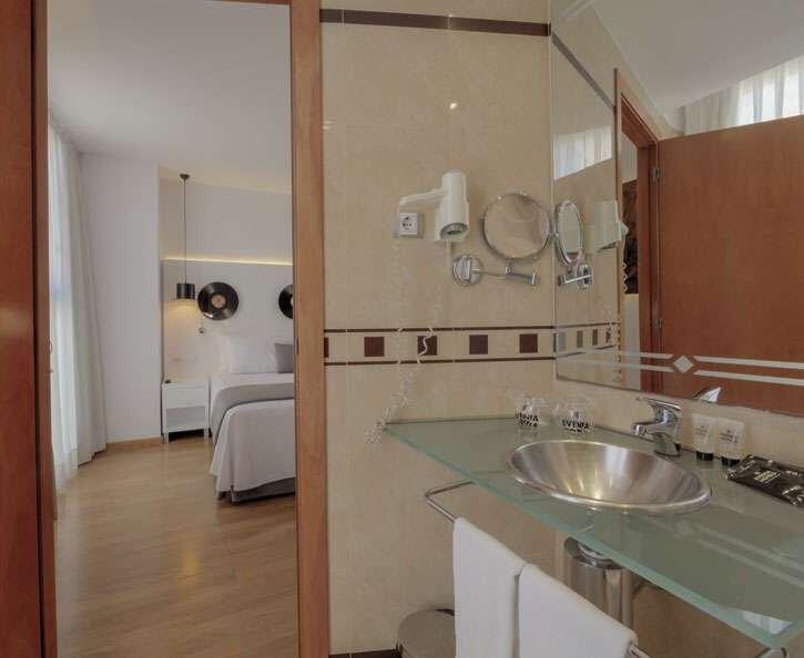 Foto del baño de Hotel Evenia Rocafort