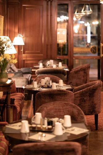 Foto de restauración de Hôtel Napoleon Paris