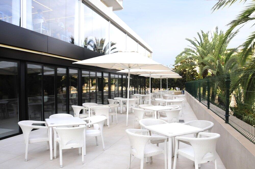 Foto del exterior de Hotel Prince Park