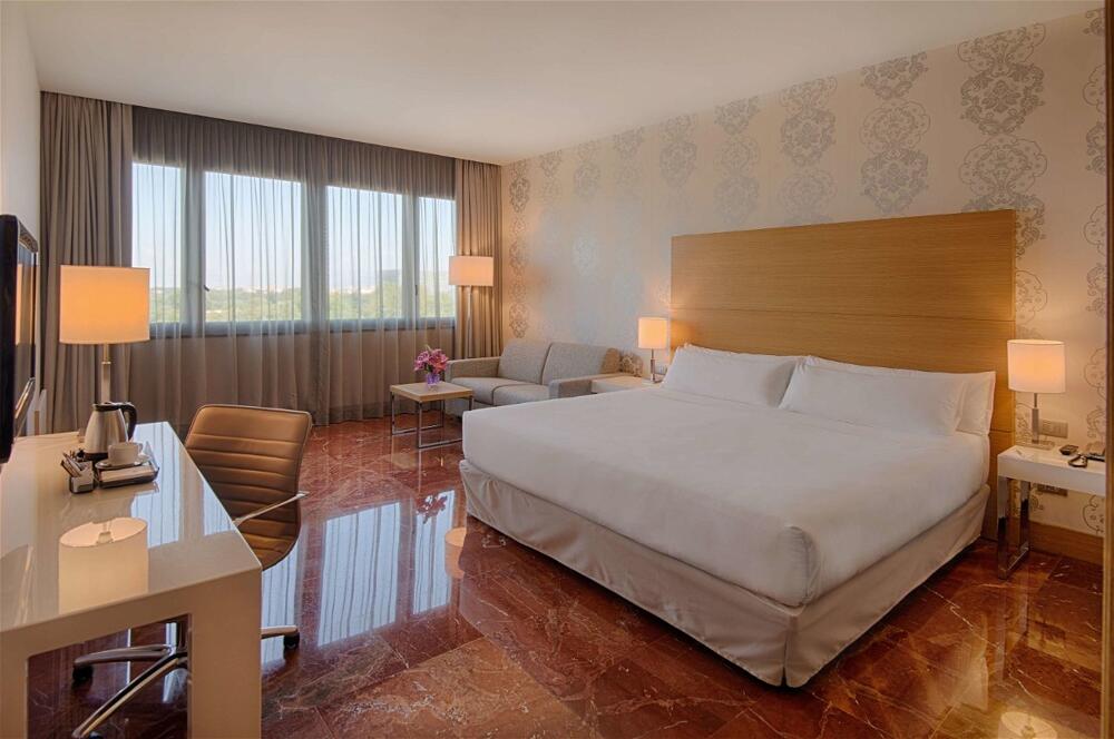 Foto de una habitación de Hotel NH Firenze