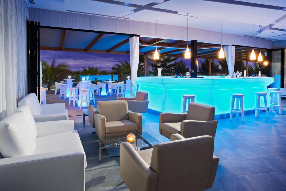 Foto de los servicios de Hotel Elba Premium Suites - Adults Only