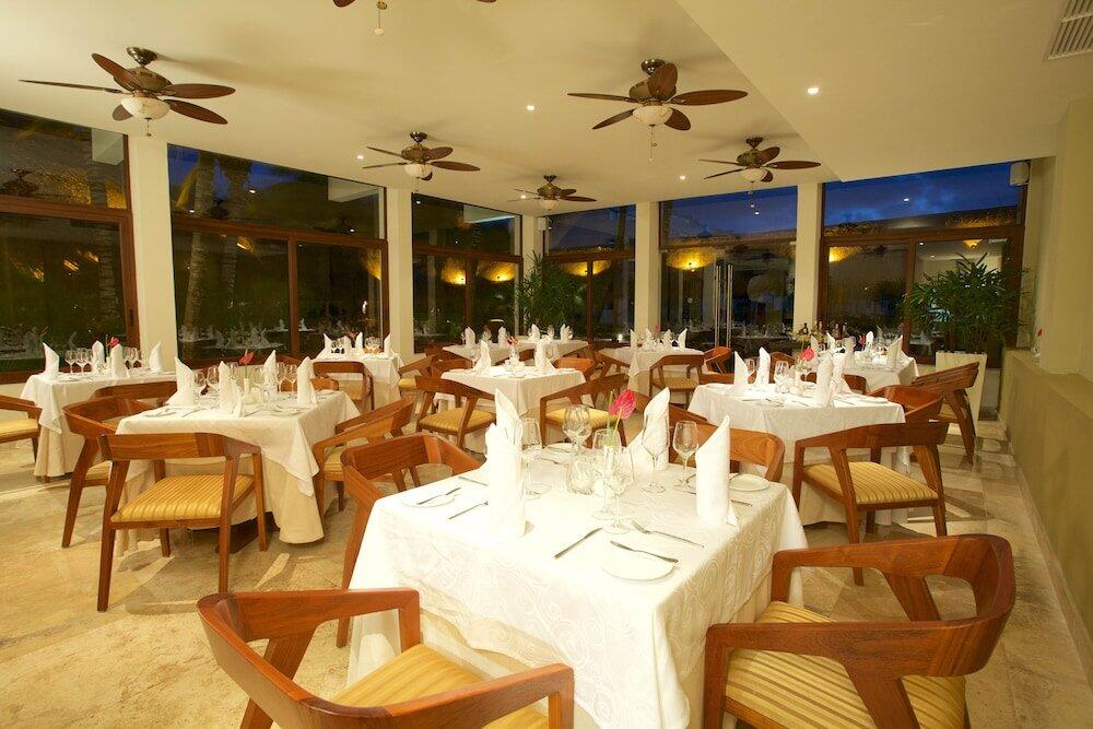 Foto de restauración de Complejo Akumal Bay Beach &amp;amp; Wellness Resort
