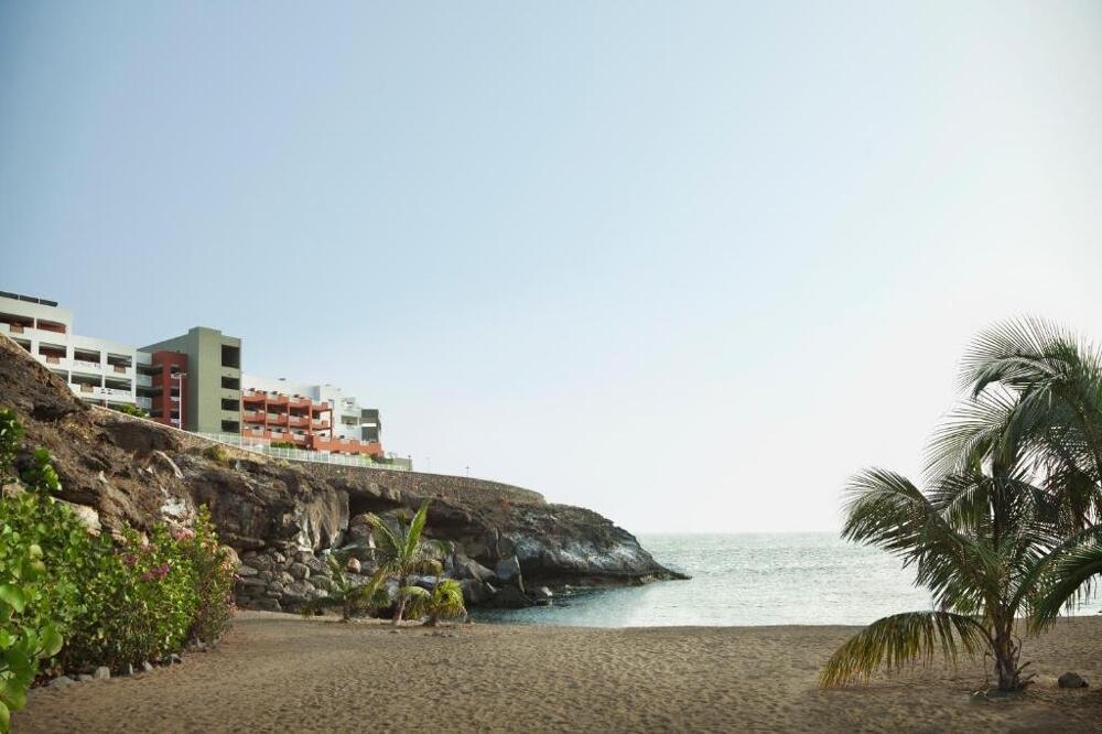 Foto general de Adrián Hoteles Roca Nivaria