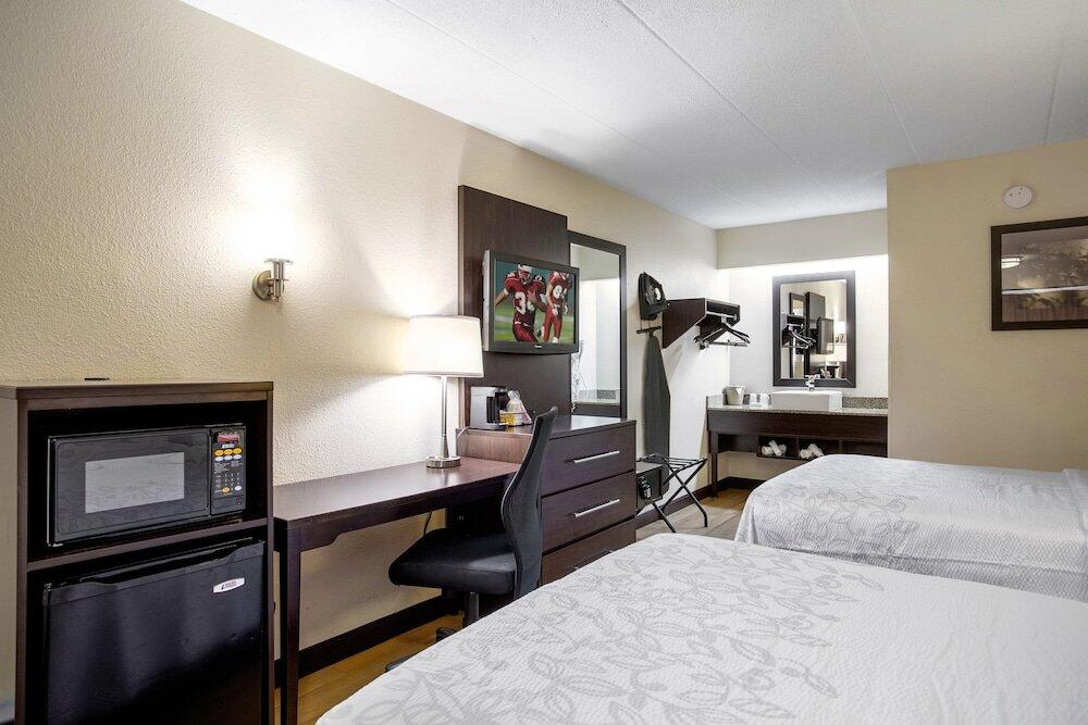 Foto de una habitación de Hotel Red Roof Inn PLUS+ Secaucus - Meadowlands