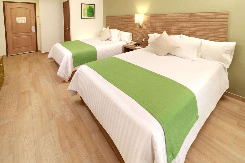 Foto de una habitación de Hotel Wyndham Garden Monterrey Valle Real
