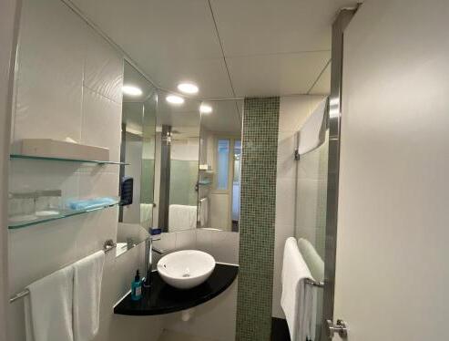 Foto del baño de Holiday Inn Express Hong Kong Causeway Bay, an IHG Hotel