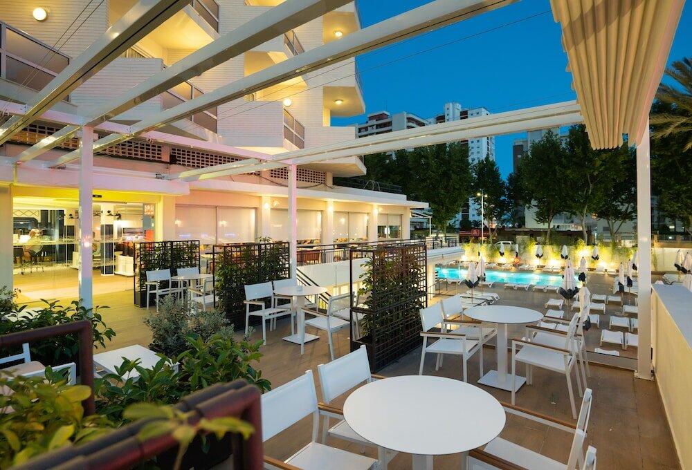Foto de los servicios de Medplaya Hotel Riudor - Adults Recommended