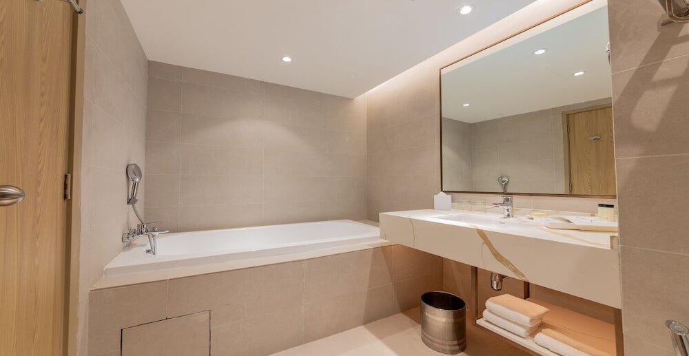 Foto del baño de Glenmarie Hotel and Golf Resort