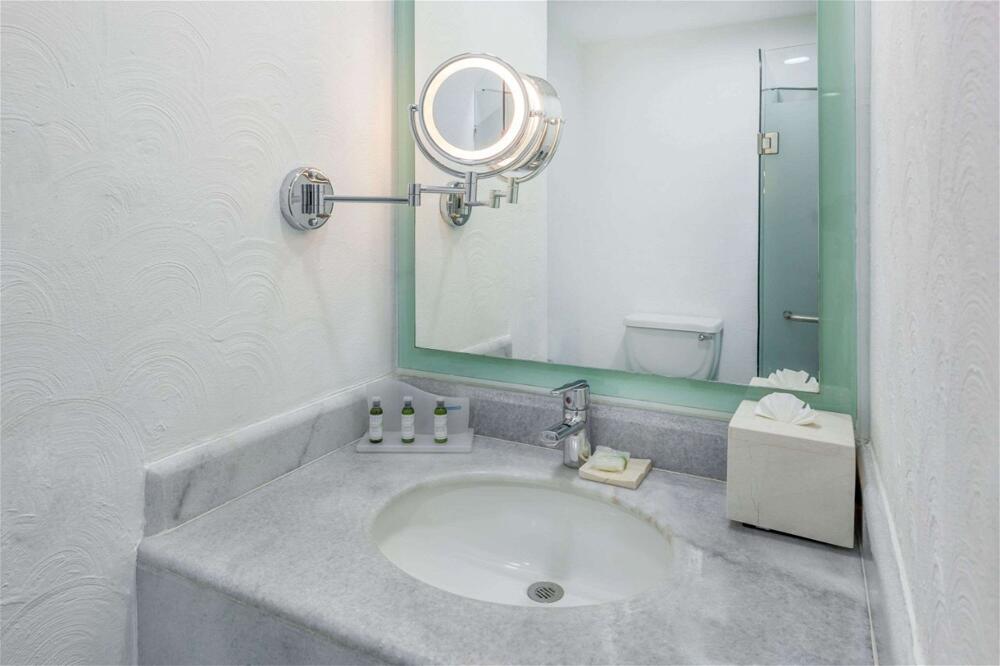 Foto del baño de Hotel Wyndham Garden Colima