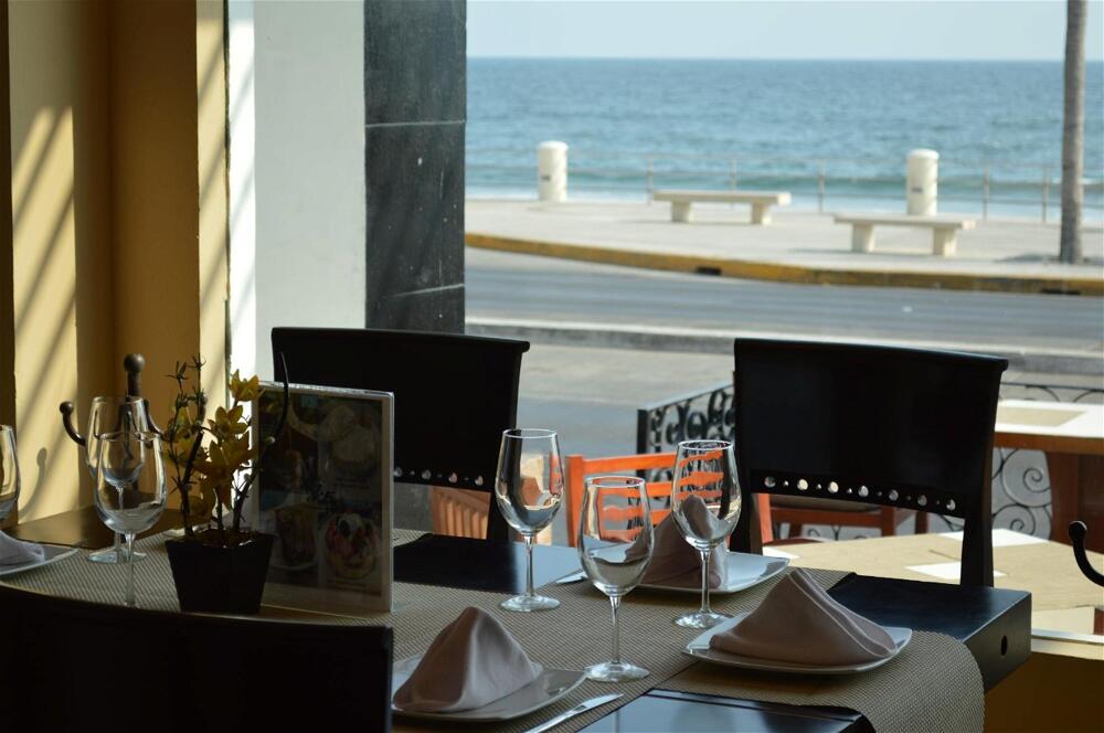 Foto general de Coral Island Beach View Hotel