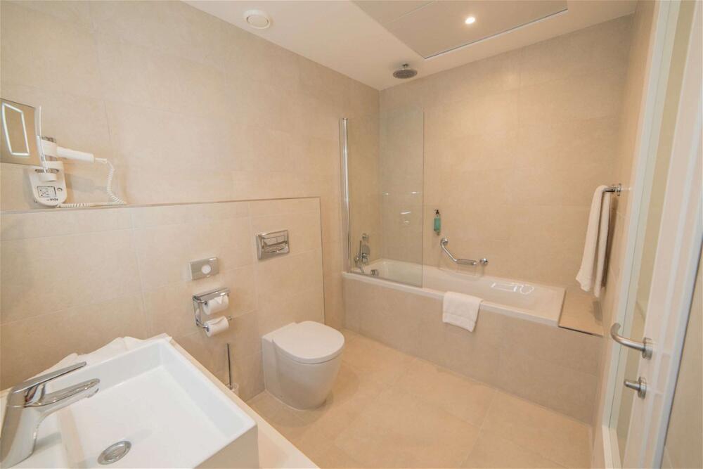 Foto del baño de Maritim Antonine Hotel &amp;amp; Spa