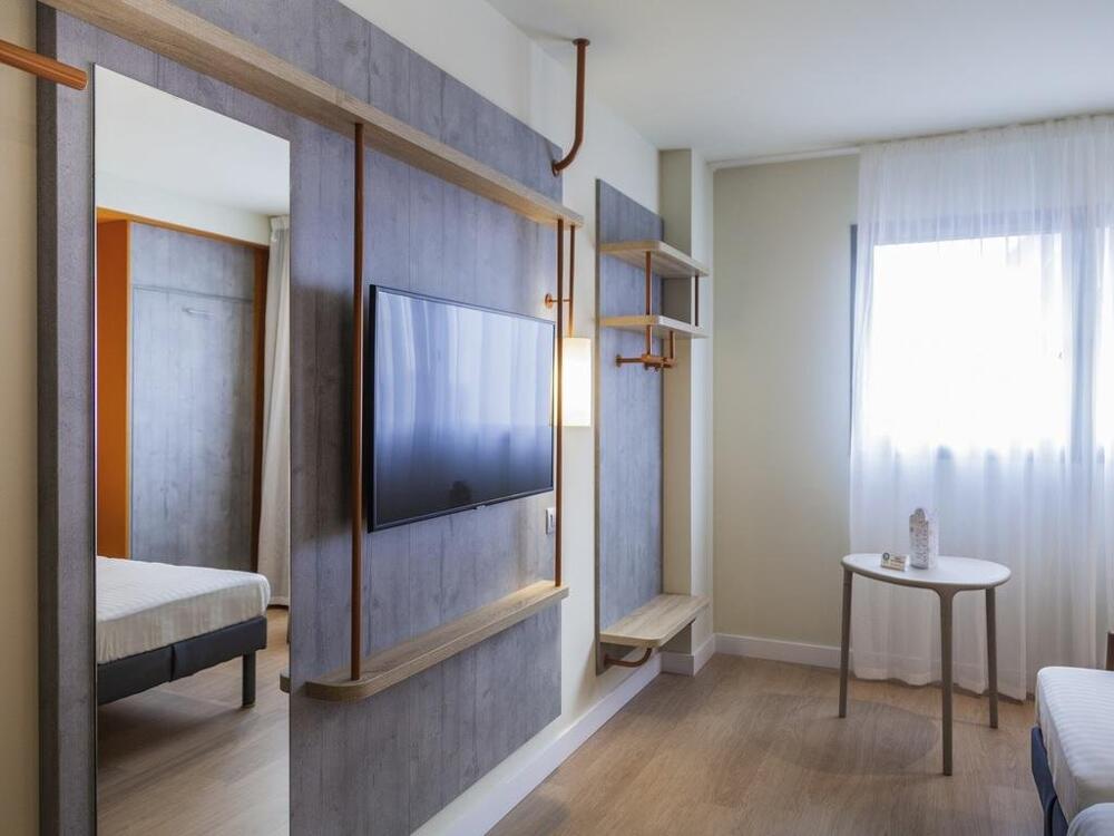 Foto de una habitación de Hotel ibis budget Huerta De Murcia