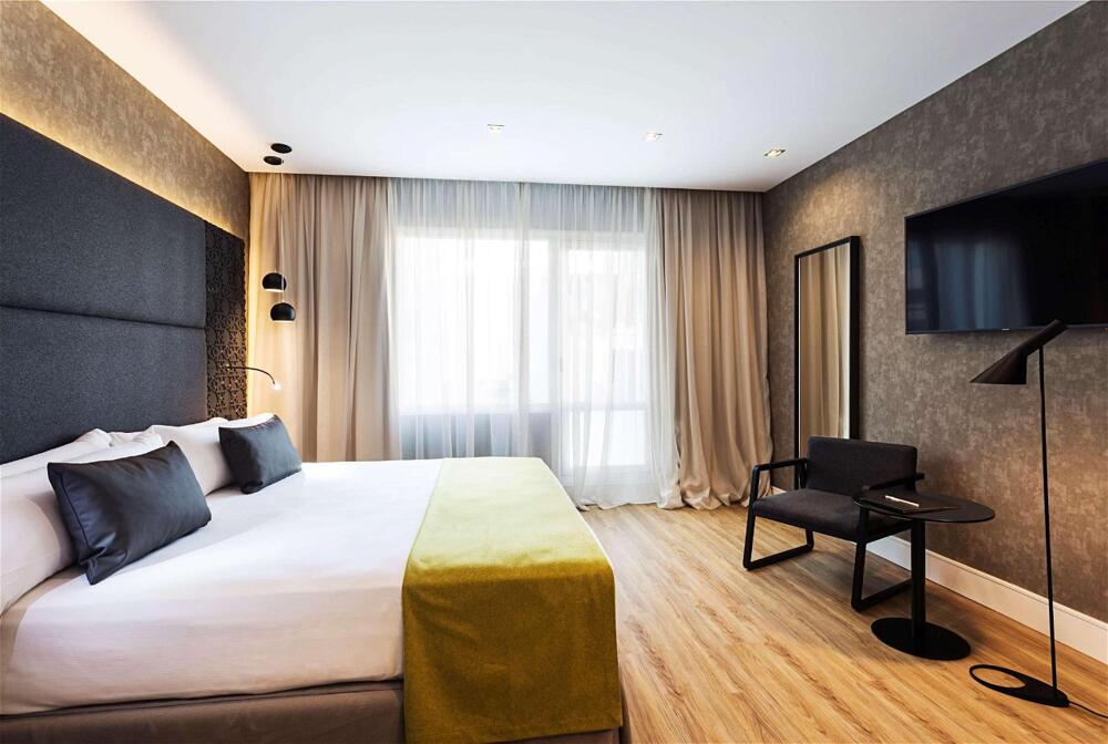 Foto general de Hotel Catalonia Giralda