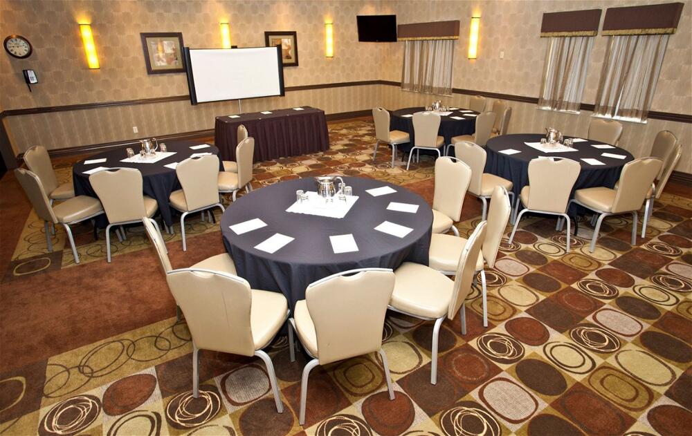 Foto de los servicios de Hotel Best Western Premier Freeport Inn Calgary Airport