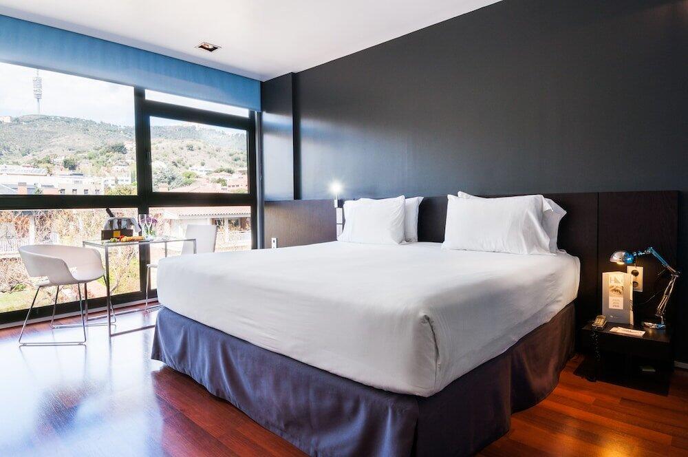 Foto de una habitación de Hotel Ikonik Anglí