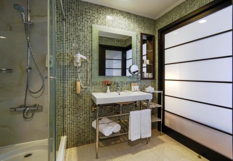 Foto del baño de Limak Lara Deluxe Hotel &amp;amp; Resort Antalya