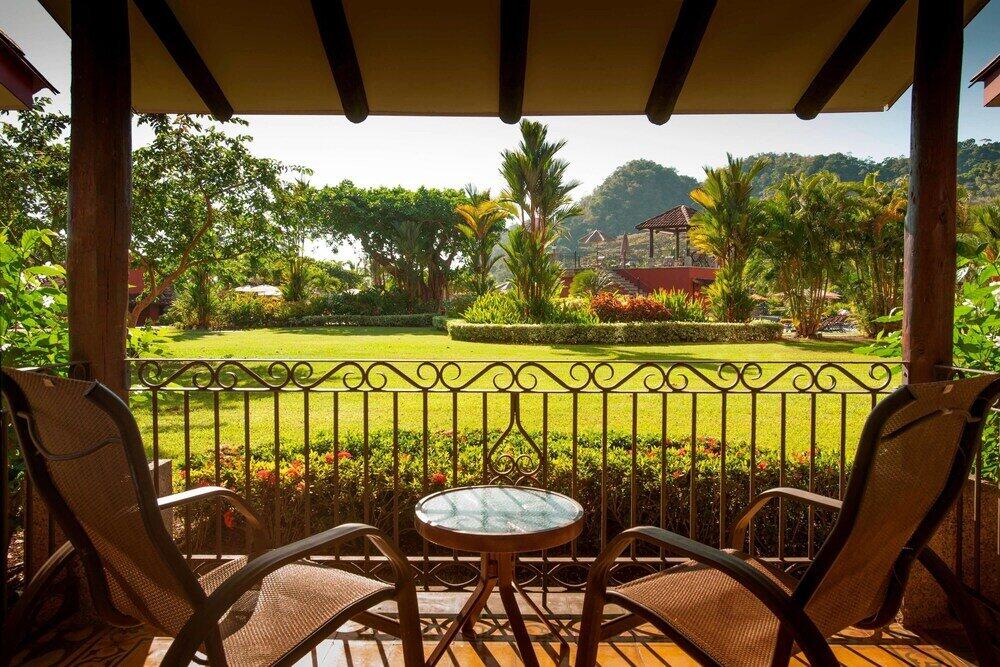 Foto de una habitación de Hotel Los Suenos Marriott Ocean &amp;amp; Golf Resort