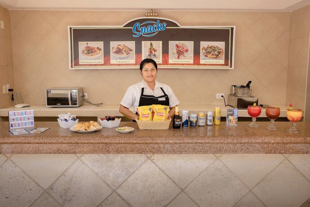 Foto de restauración de Best Western Hotel Posada Freeman Zona Dorada