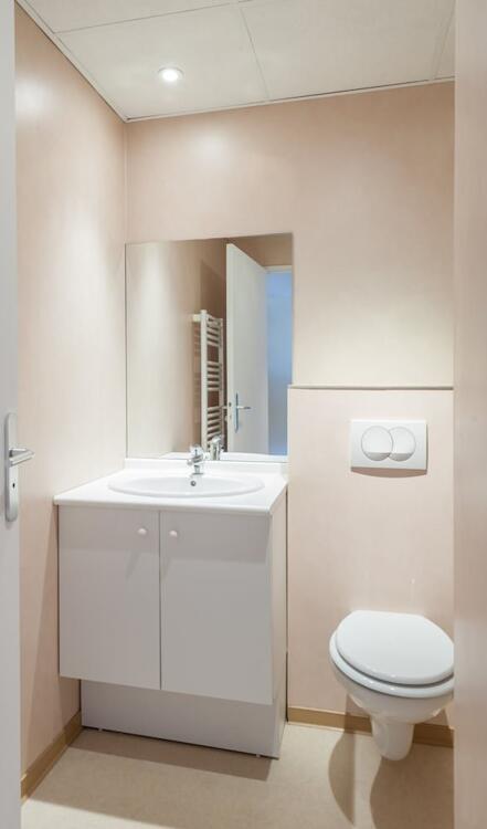 Foto del baño de City Résidence Marseille