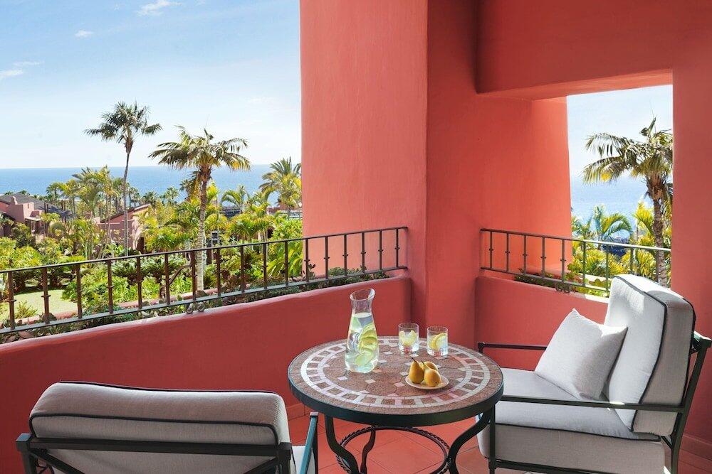Foto de una habitación de Hotel The Ritz-Carlton Tenerife, Abama