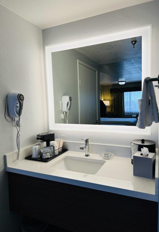 Foto del baño de Hotel Best Western Desert Winds