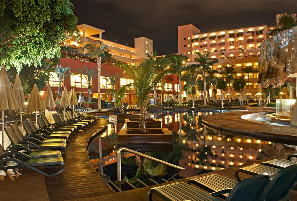 Foto del exterior de Hotel Best Jacaranda