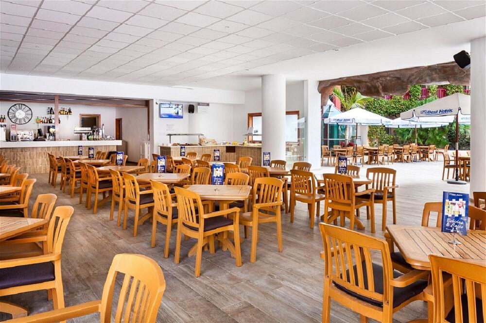 Foto de restauración de Hotel Best Jacaranda