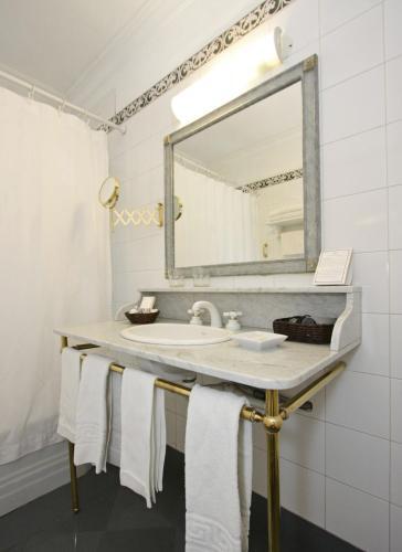 Foto del baño de Hotel Solar De La Plaza