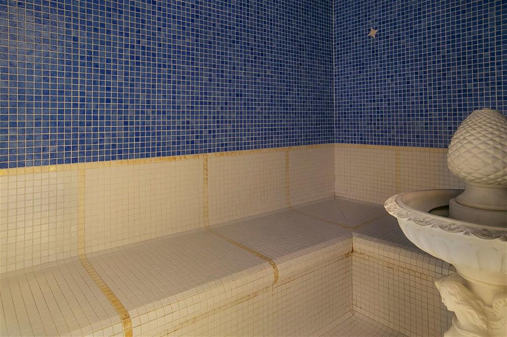 Foto del baño de Hotel Best Western Plus Au Cheval Blanc Mulhouse Nord