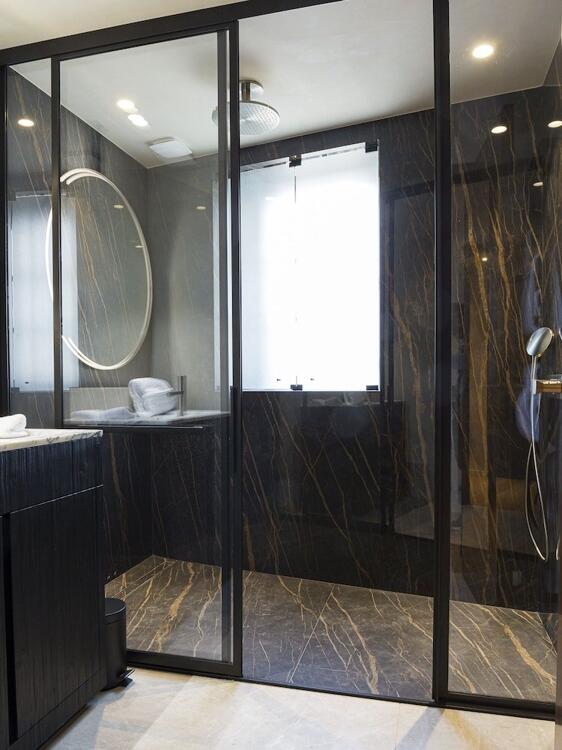 Foto del baño de Hôtel de Pavie