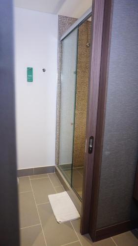 Foto del baño de Hotel Hampton By Hilton Yopal