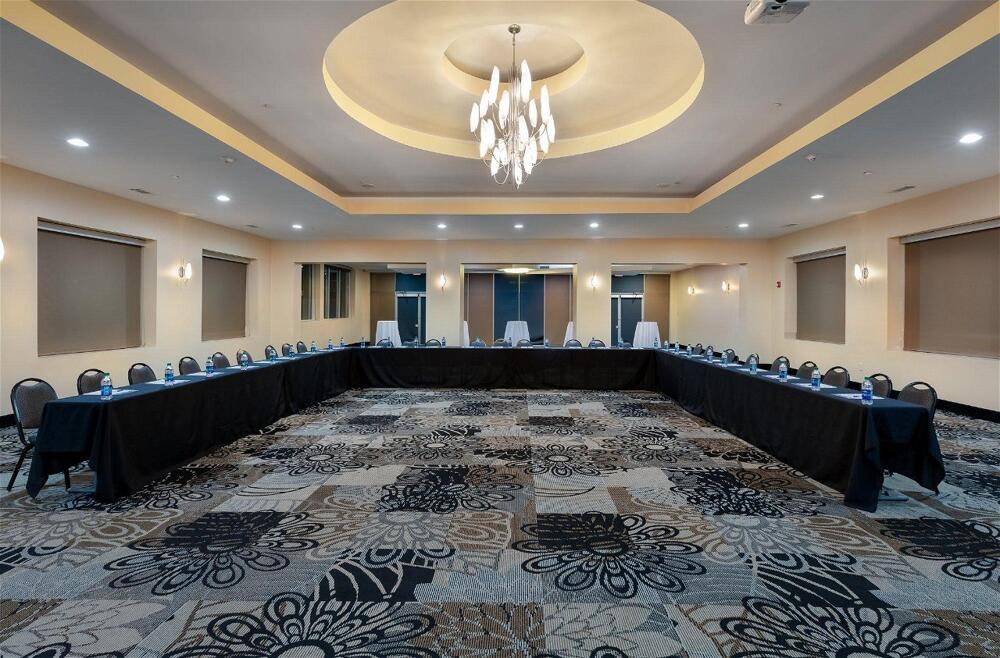 Foto de los servicios de Holiday Inn Express &amp;amp; Suites - Atlanta Downtown, an IHG Hotel
