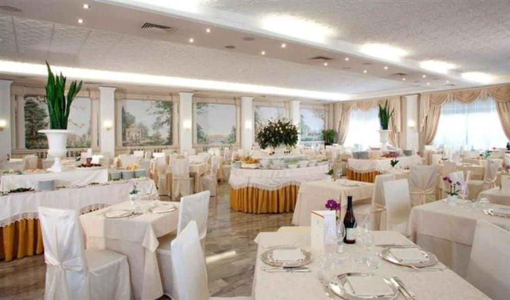 Foto de restauración de Hotel Quisisana Terme