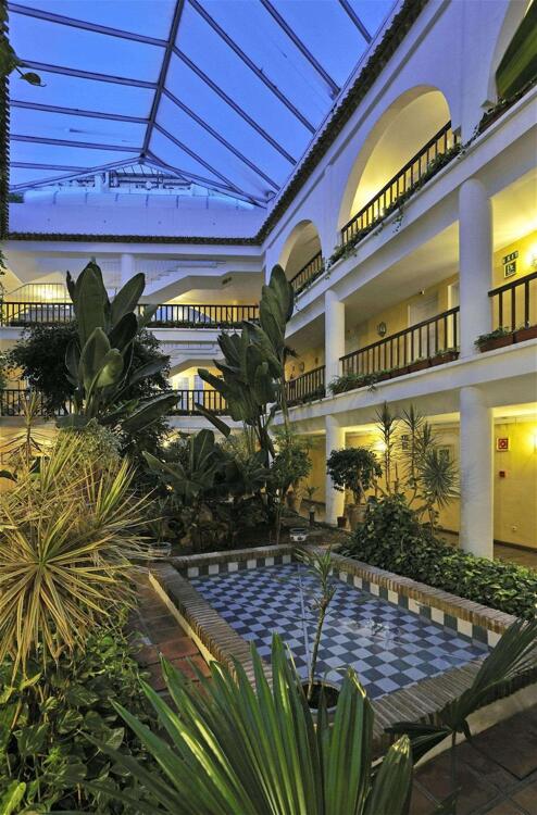 Foto de una habitación de Hotel Sol Los Fenicios
